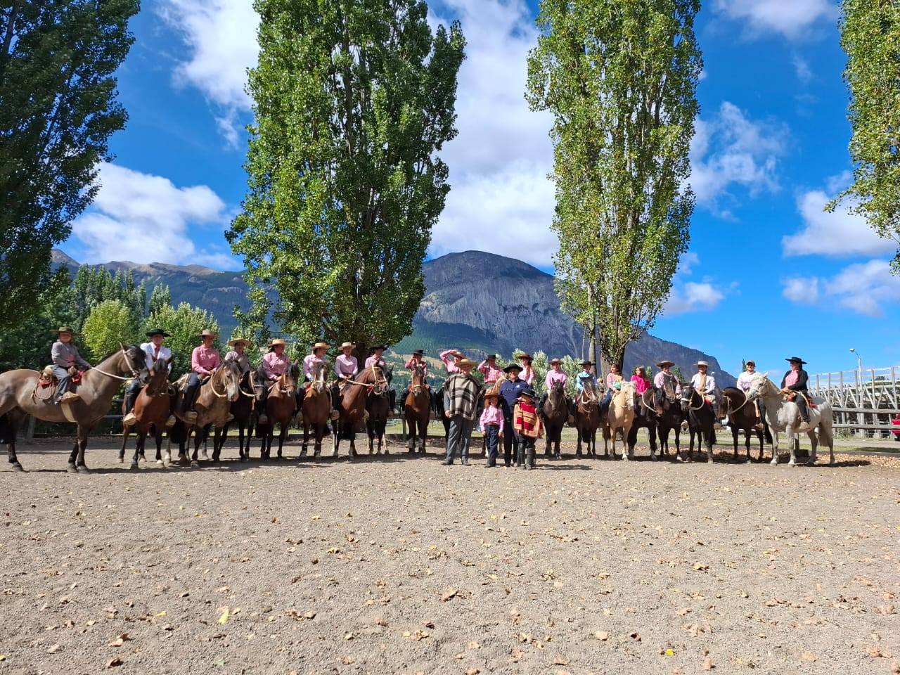 637315948_122207327132562105_1556537223983852254_n (1)